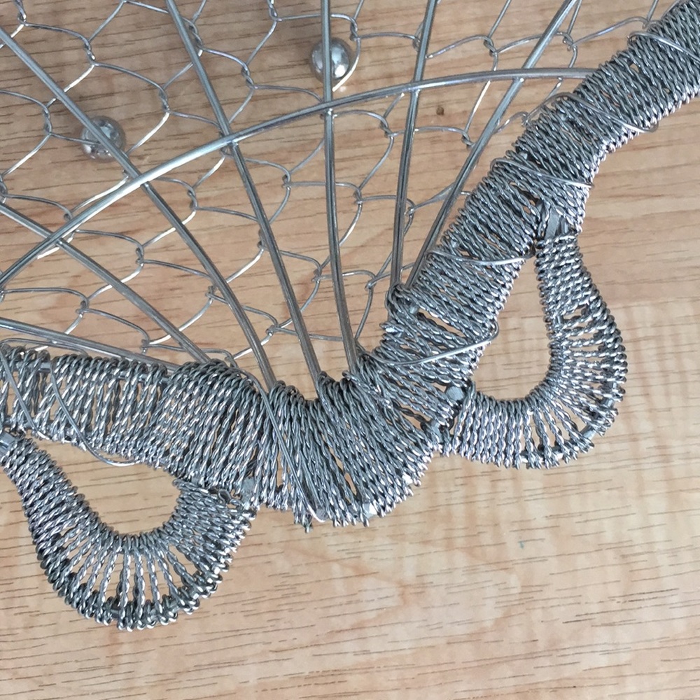 Silver wire serving piece - Picture 3 of 4